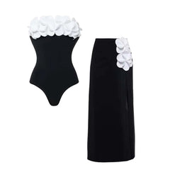 Plus Size Bandeau 3D Flower Color Block One Piece Swimsuit And Skirt