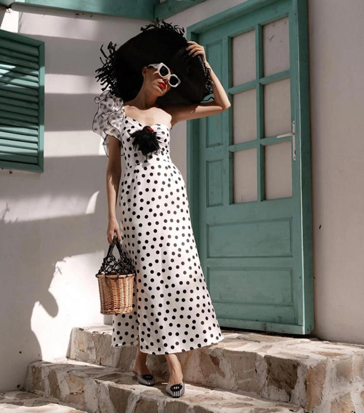 Plus Size One Shoulder Ruffle Dot Printed Cut Out One Piece Swimsuit and Skirt Flaxmaker