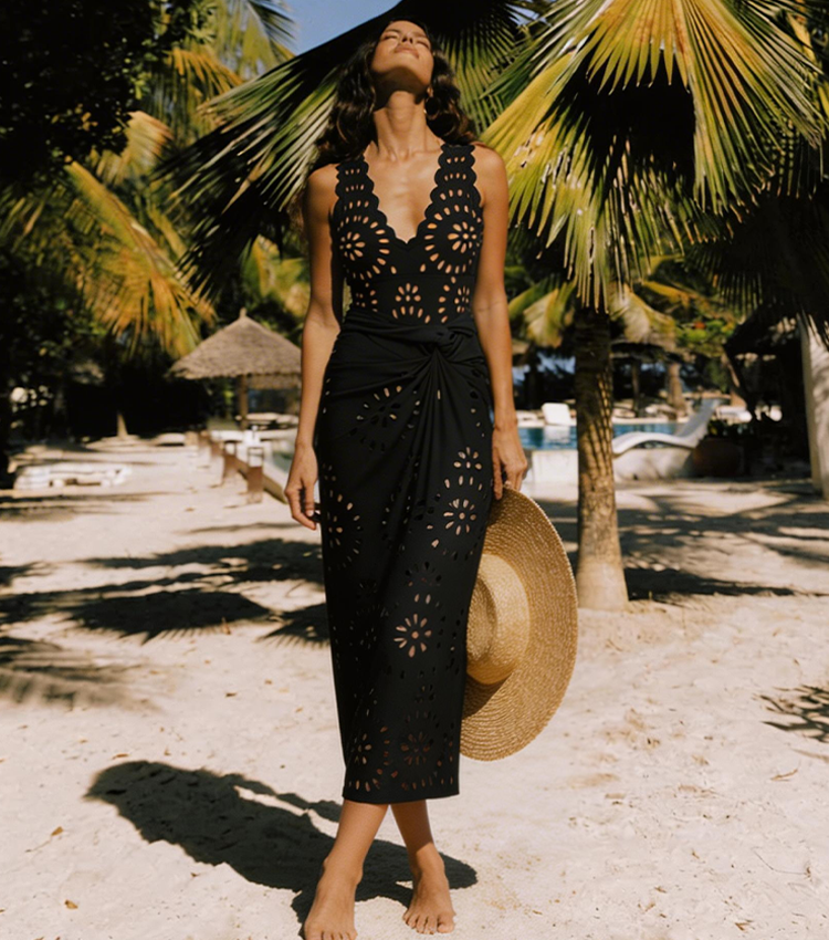V-neck Black Cutout Swimsuit Set(s)