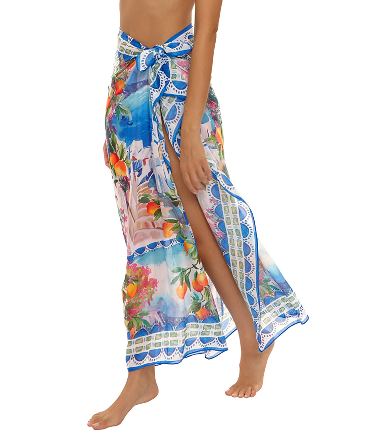 Halter-neck Reversible Landscape Print Swimsuit set(s)