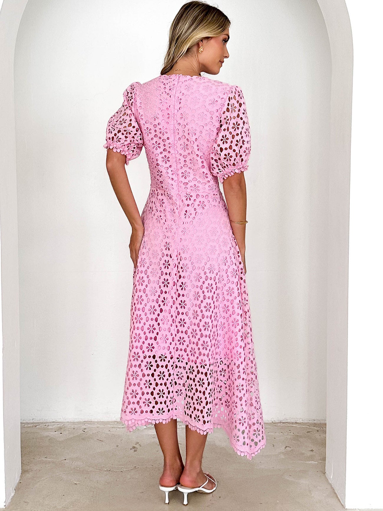 V Neck Puff Sleeve Lace Dress