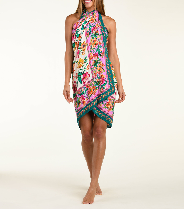 Halter-neck Bloom Haven Print Swimsuit Set(s)