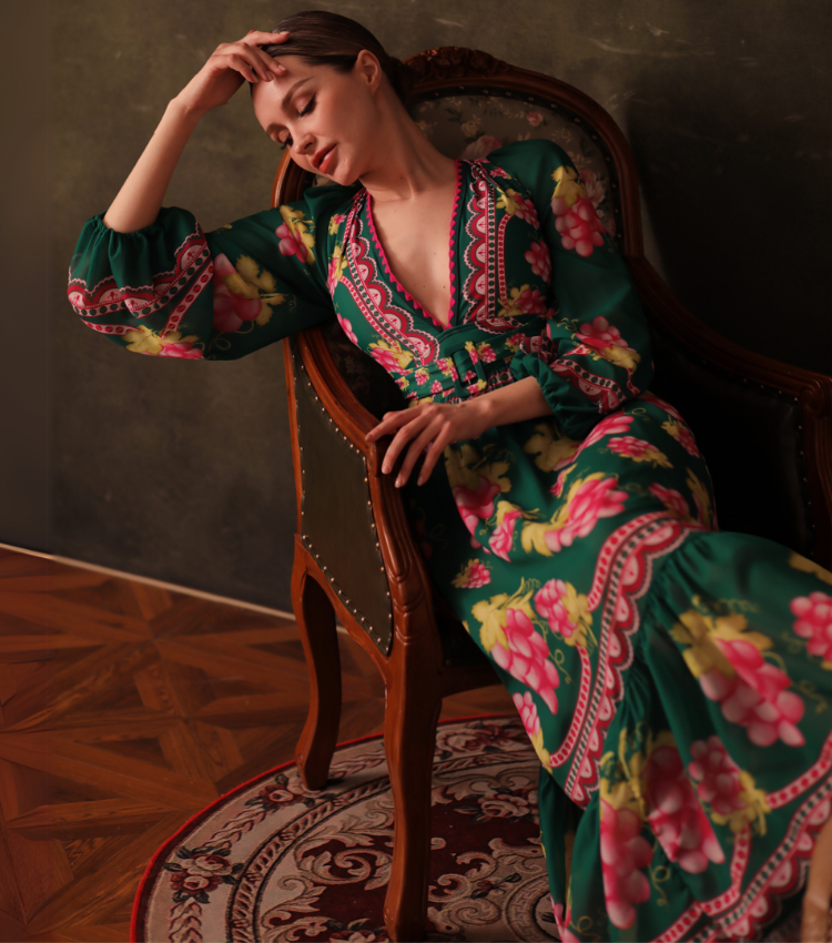 Plus Size Long-sleeved Retro Green Grapes Print One Piece Swimsuit and Skirt