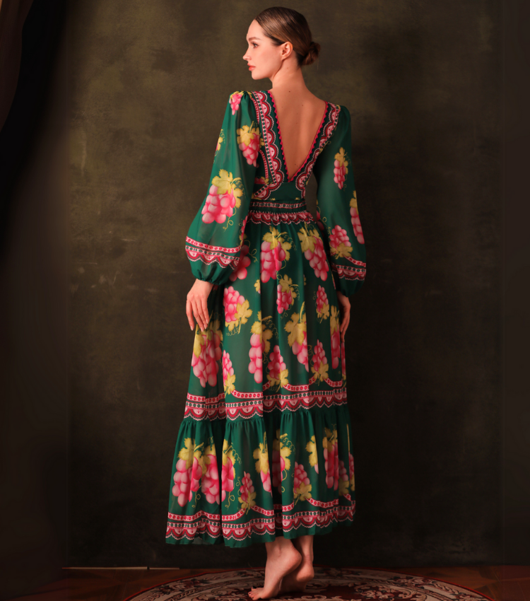 Plus Size Long-sleeved Retro Green Grapes Print One Piece Swimsuit and Skirt