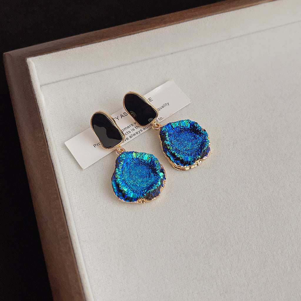 Retro-Chic Stud Earrings