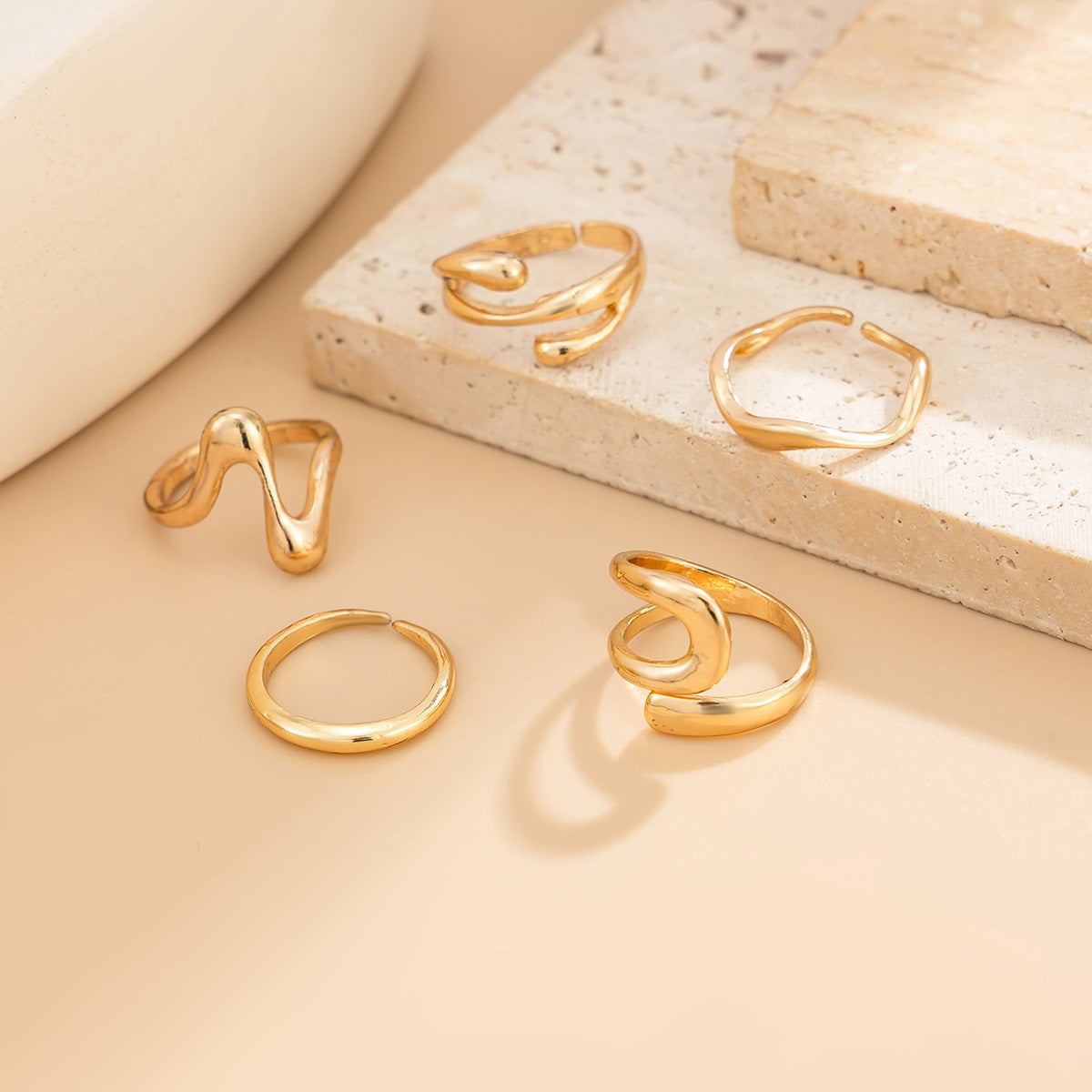 Irregular lines Toe Ring