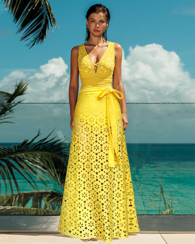 Plus Size Laser Cutting Flower Hollow One Piece Swimsuit and Skirt